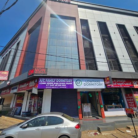 Lowfare Dormitory Kozhikode Ngoại thất bức ảnh